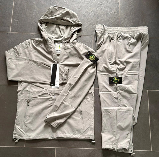 TUTA STONE ISLAND UOMO PRIMAVERA/ESTATE GRIGIO